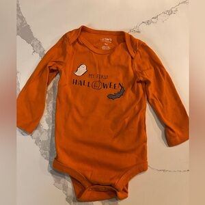 Halloween onesie size 9 months
